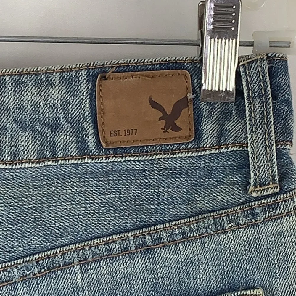 American Eagle high rise shortie denim shorts size 4
